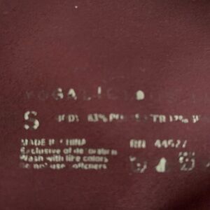 Burgundy leggings yogalaouis